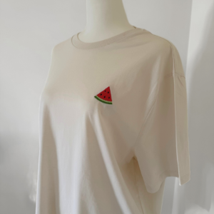 Geborduurde watermeloen shirt - gebroken wit